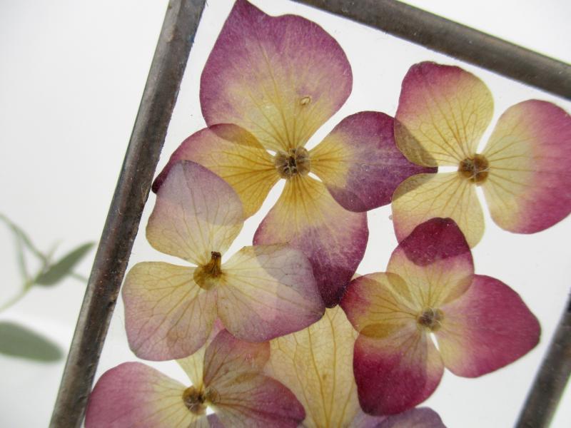 Ingelijste bloemen met standaard LSK03